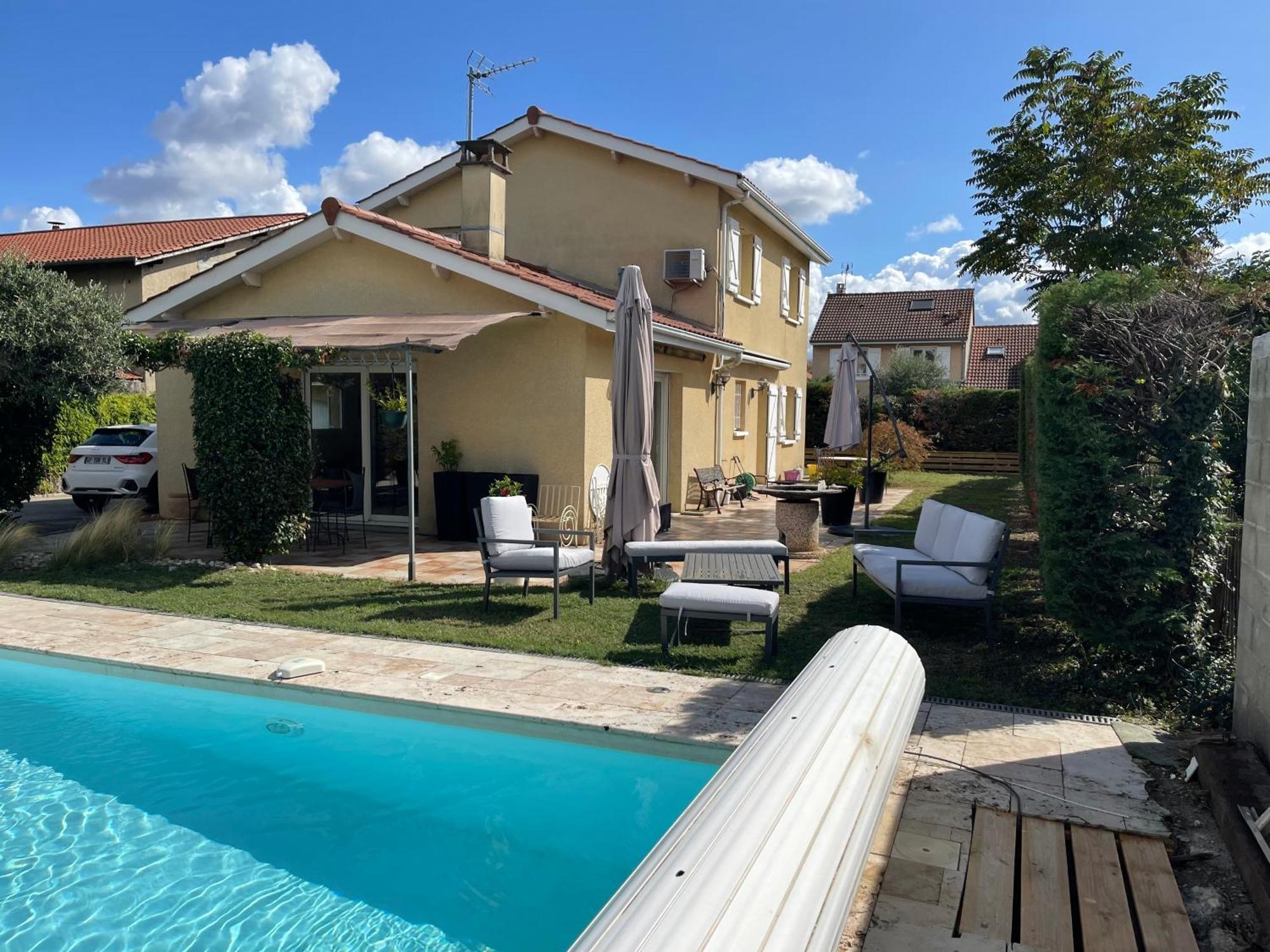 Villa Individuelle - ชาสชูว์ ภายนอก รูปภาพ